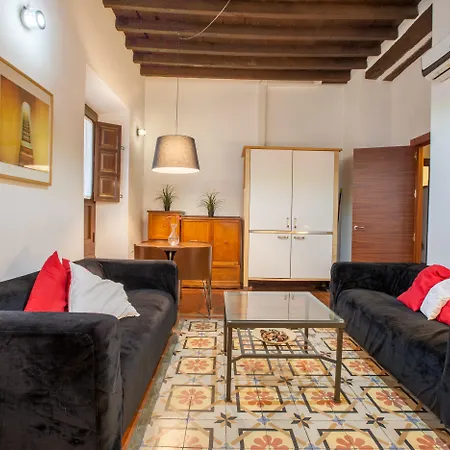 Casa Montalban Turisticos Apartment Granada